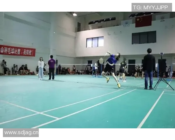 深圳羽毛球队的节奏与发展探讨:从训练到赛事的全景分析 深圳羽毛球队的节奏与发展探讨:从训练到赛事的全景分析